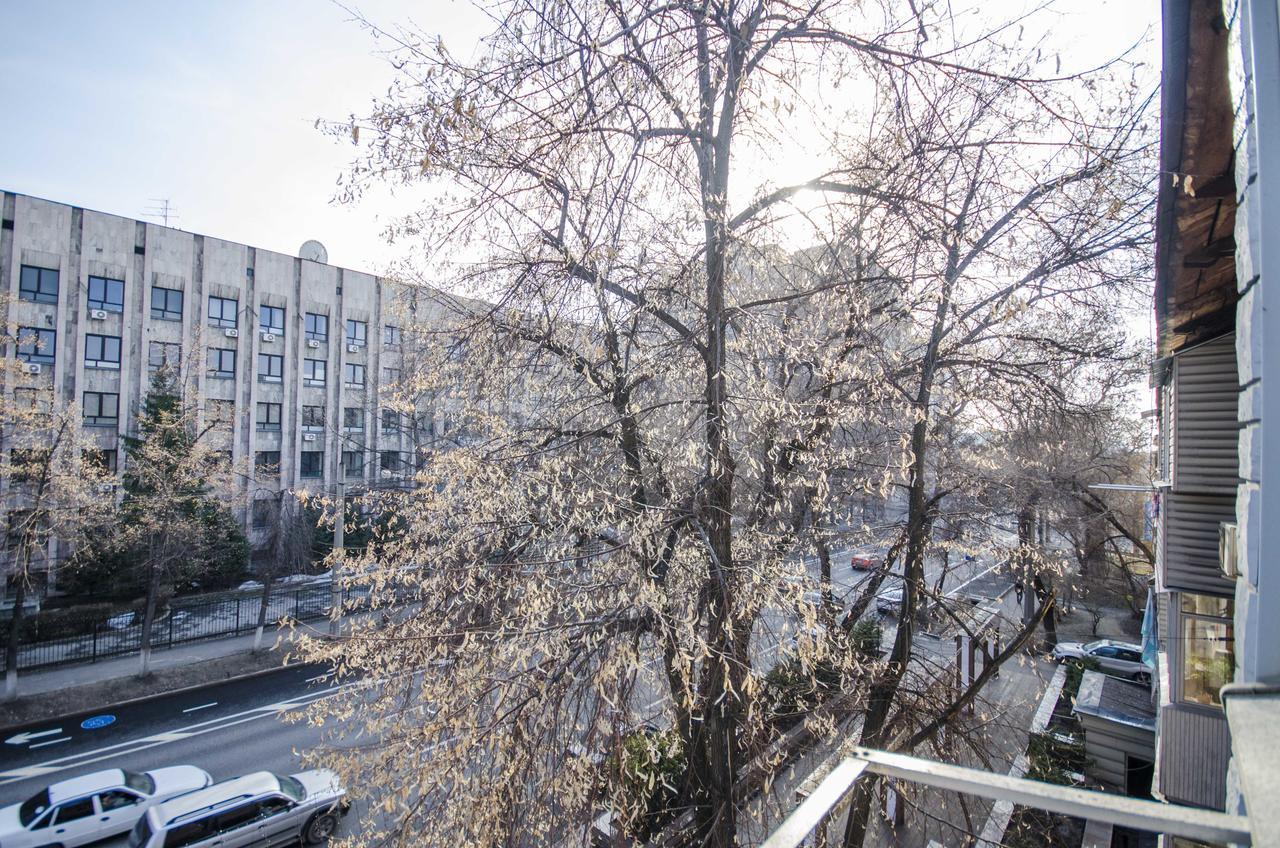 Apartamento Золотой Квадрат Шевченко 75 Almatý Exterior foto